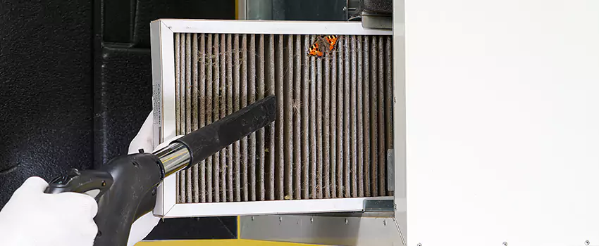 Clogged Air Duct Cleaning Process in Metairie, LA
